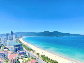 Apartment with My Khe beach view